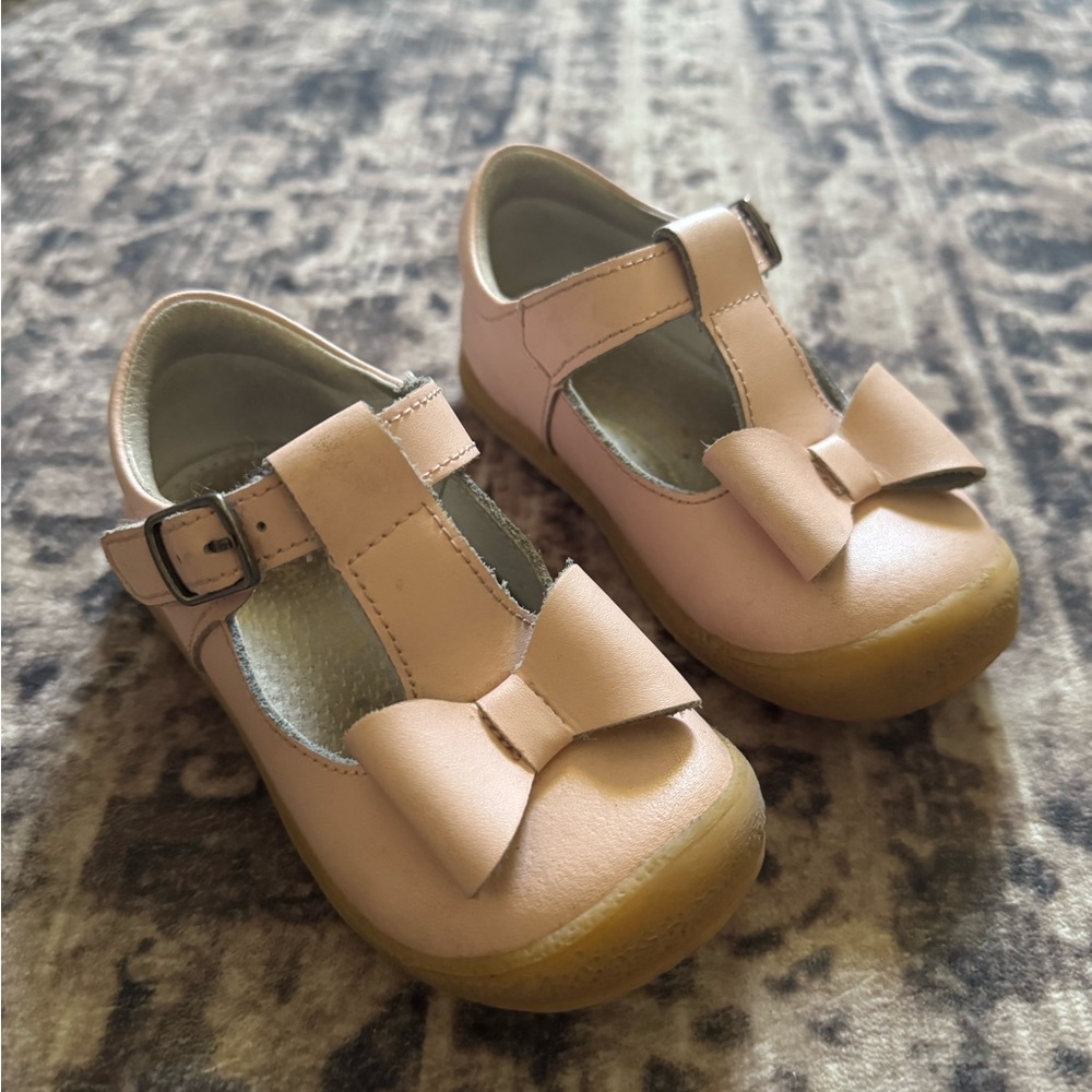 L'Amour Pink Bow Dress Shoes for Kids